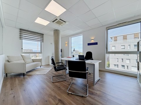 Vente Bureaux / Locaux professionnels, 68 m2 en Haute-Savoie (74) en France