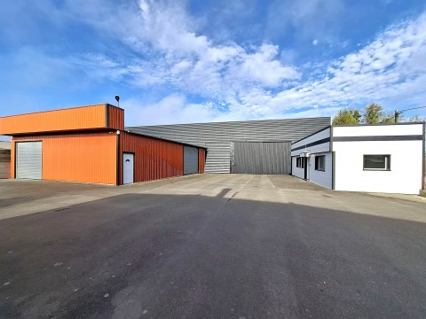 Vente Bureaux / Locaux professionnels, 840 m2 dans l' Orne (61) en France