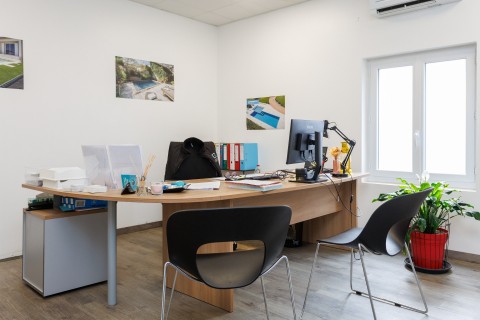Vente Local commercial et bureaux de 245 m2 en emplacement N°1, à Paray-le-Monial (71600)