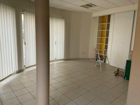 Vente Bureaux / Locaux professionnels, 37 m2 à Toulouse (31500) en France